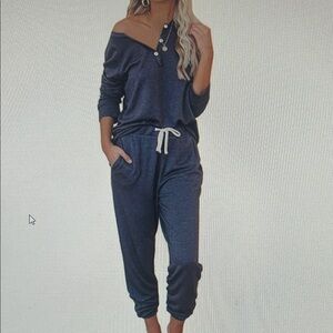 AUTOMET - 2-Piece Loungewear Set - Navy Blue - Size M - NWT